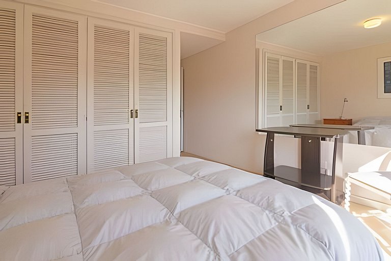 Oceana Suites: Bora-Bora, Punta del Este.