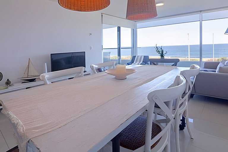 Maravilloso departamento con vista al mar, Punta.