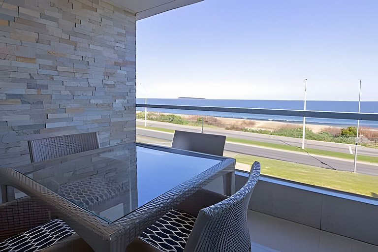 Maravilhoso apartamento com vista para o mar, Punta.