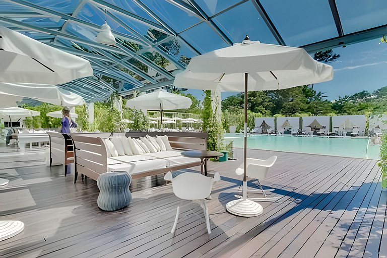 Oceana Suites Yoo, piscina climatizada