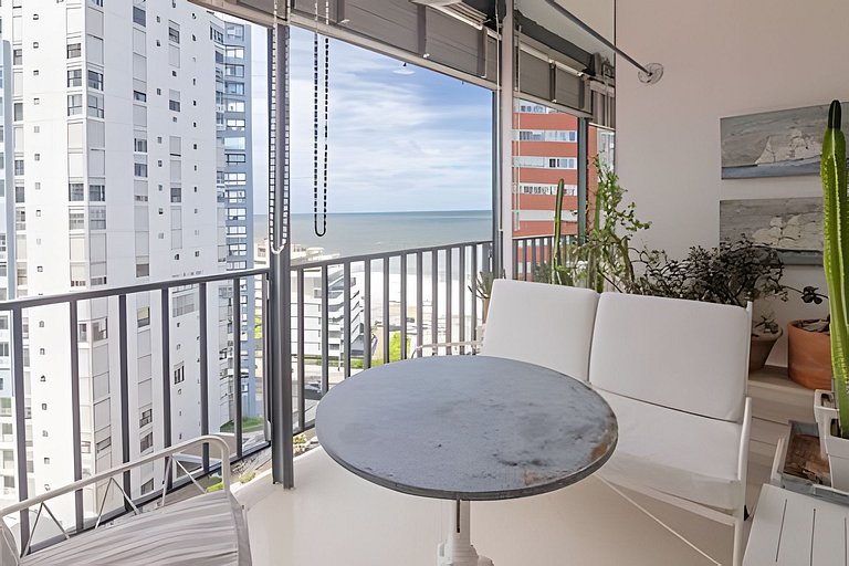 Apartamento com excelente localização, Punta.