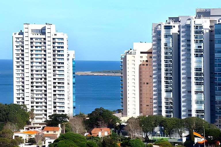 Oceana Suites: Ocean Drive, Punta del Este.