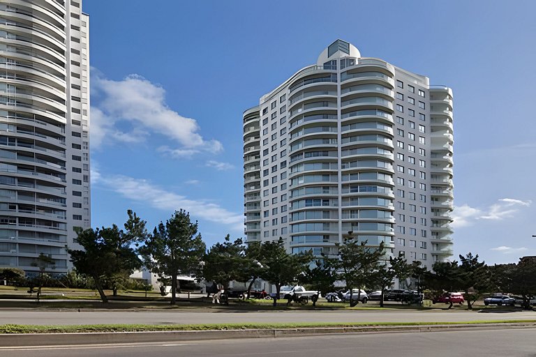 Oceana Suites: Ocean Drive, Punta del Este.