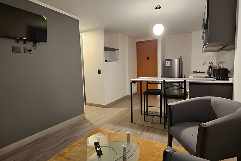 Apartment in La Cisterna, excellent connectivity.