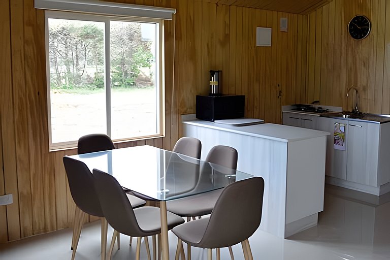 Cabin in a private complex, steps from the sea, Curanipe.