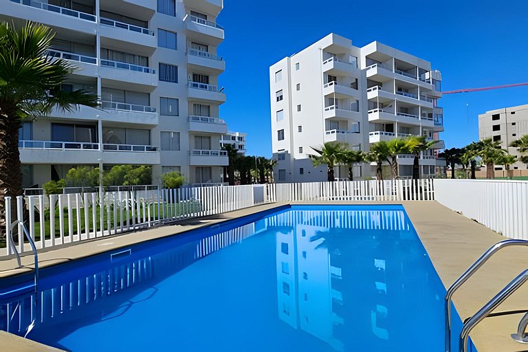 Apartment minutes from Faro Monumental, La Serena.
