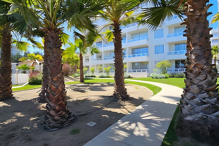 Apartment minutes from Faro Monumental, La Serena.