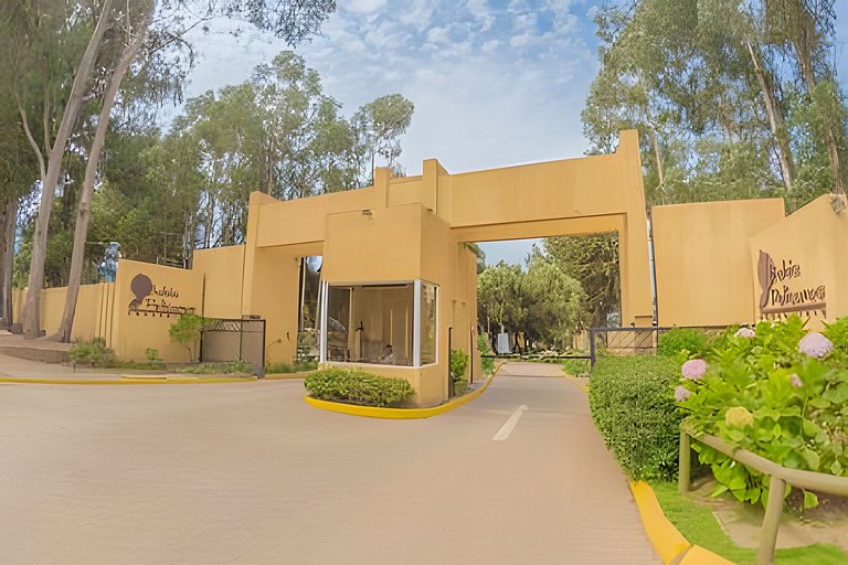 Oceana Suites: Bahía Pelícanos, Horcón.