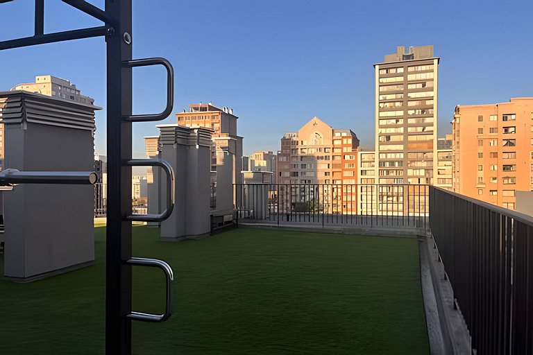 Apartment with excellent connectivity, Santiago Centro.