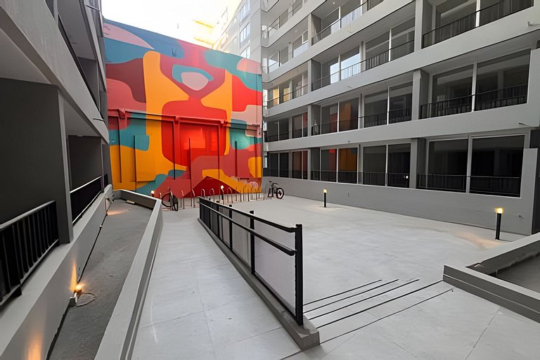 Apartment with excellent connectivity, Santiago Centro.