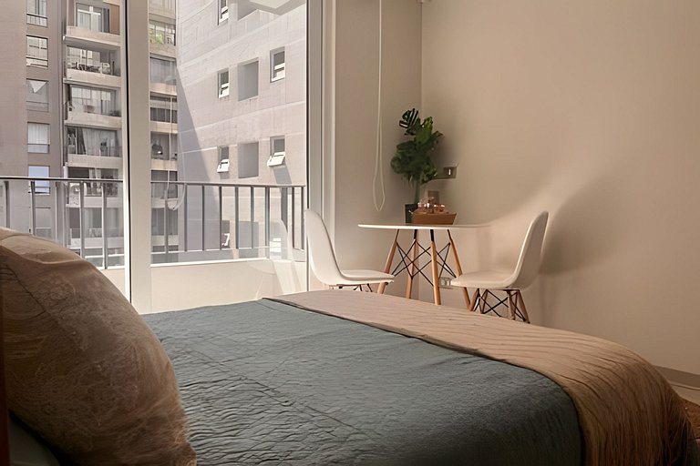 Apartment with excellent connectivity, Santiago Centro.