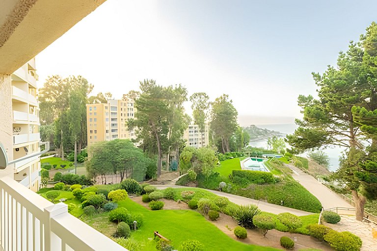 Oceana Suites: Bahía Pelícanos, Horcón.