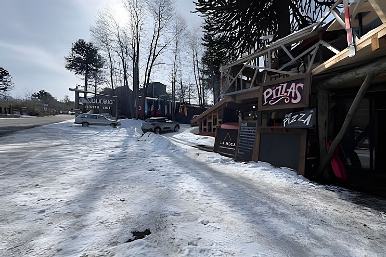 Quarto no “Volkano”, centro de montanha, Corralco.
