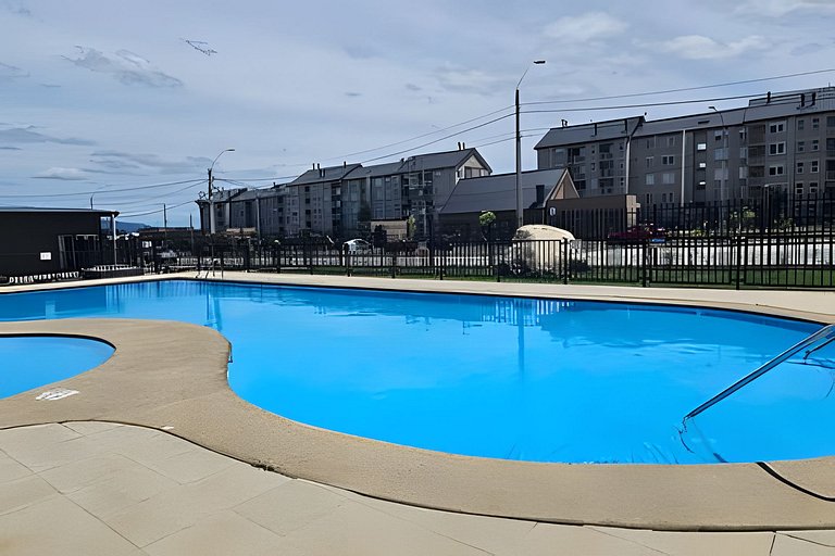 Comfortable apartment with parking and pool