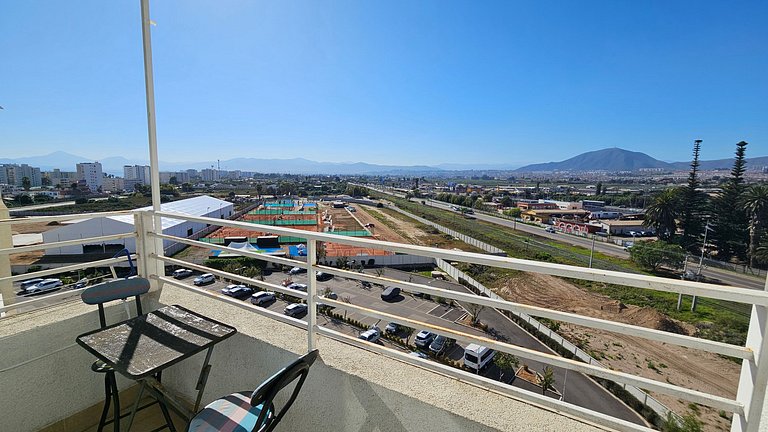 Family apartment meters from Enjoy Coquimbo.