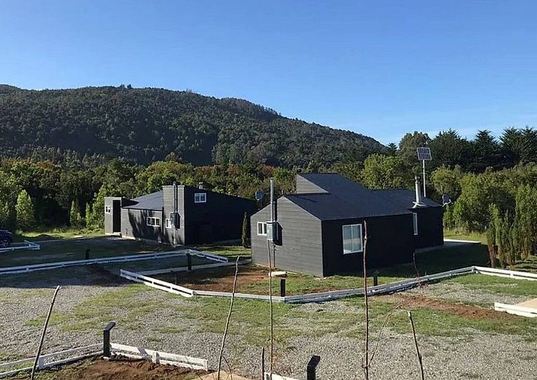 Cabin in a private complex, steps from the sea, Curanipe.