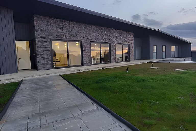 Beautiful and spacious house in Puerto Varas