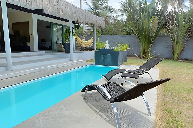 Maravillosa casa con piscina y áreas verdes en Tibau do Sul.