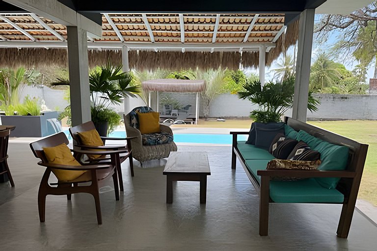 Maravillosa casa con piscina y áreas verdes en Tibau do Sul.