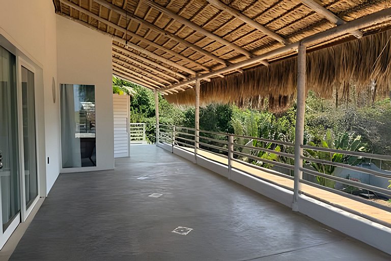 Maravilhosa casa com piscina e áreas verdes em Tibau do Sul.