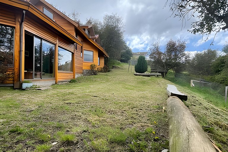 Incredible house surrounded by green areas, Coyhaique.