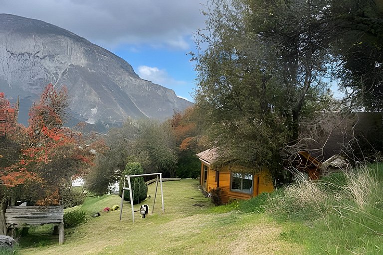 Incrível casa cercada por áreas verdes, Coyhaique.