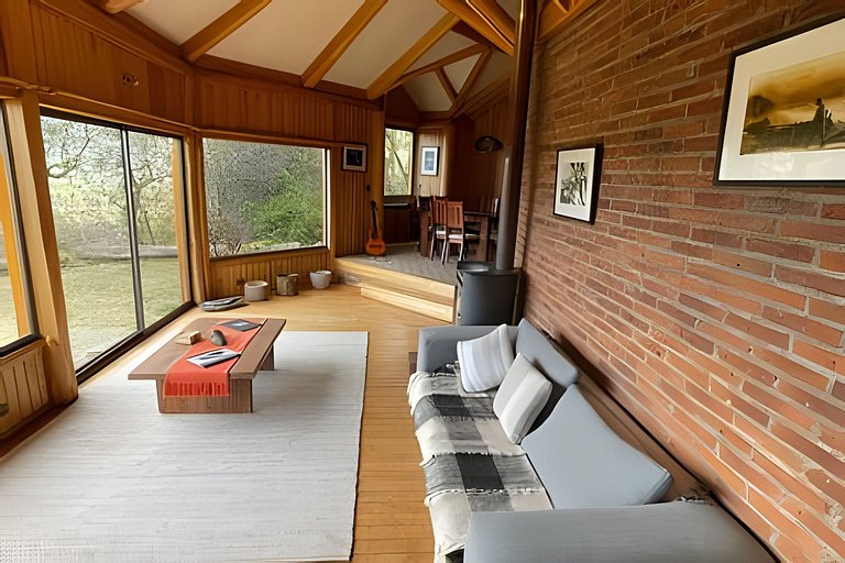 Incredible house surrounded by green areas, Coyhaique.