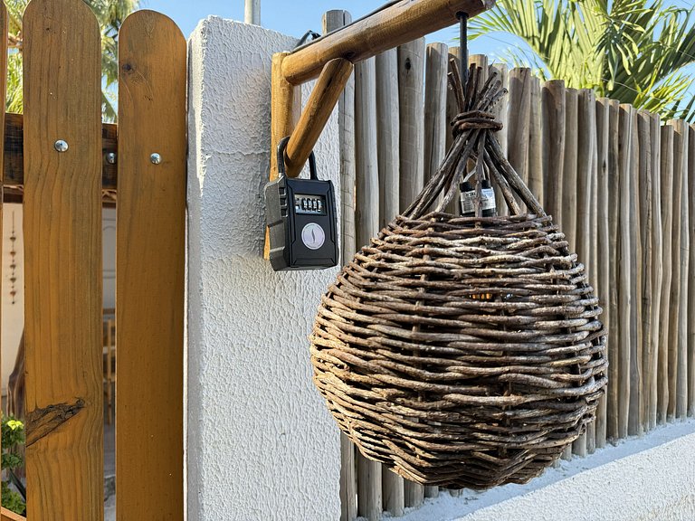 Casa com piscina em ambiente natural, Pipa.