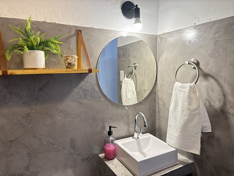 Casa com piscina em ambiente natural, Pipa.