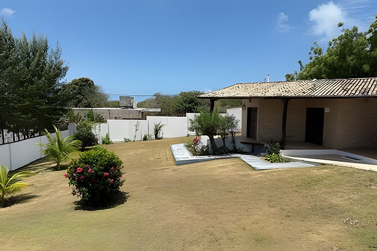 Casa Tropical com Piscina Privativa em Tibau