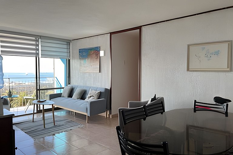 Apartamento com vista para o mar, a passos do Muelle Barón.