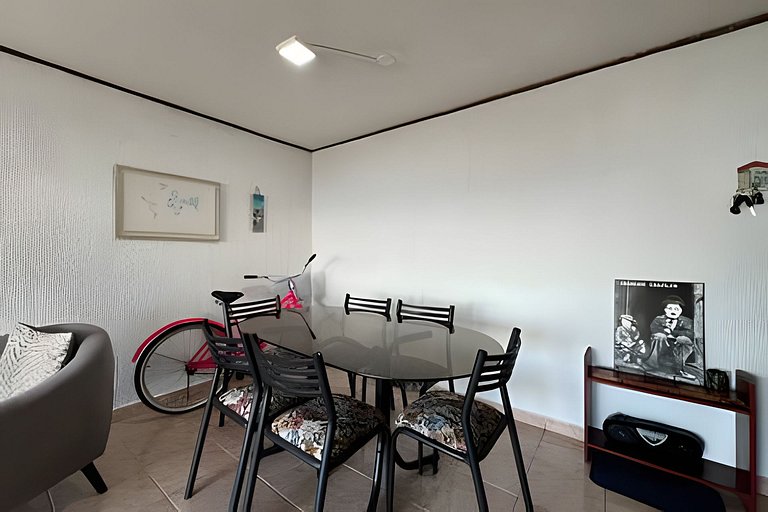 Apartment with ocean view, steps from Muelle Barón.