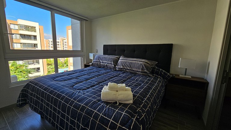 Apartamento com ar-condicionado a passos da Movistar Arena.