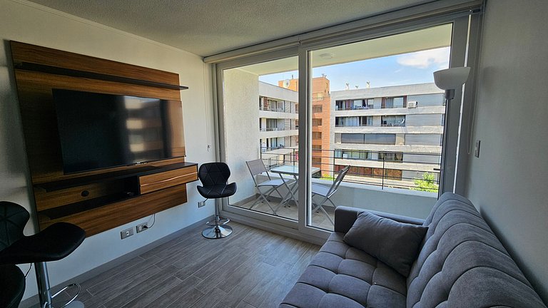 Apartamento com ar-condicionado a minutos da Movistar Arena,