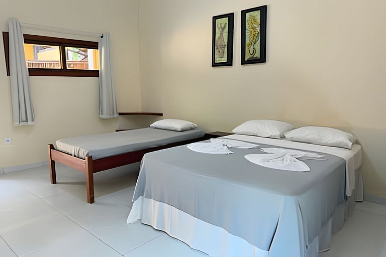 Guesthouse with a pool in Pipa.