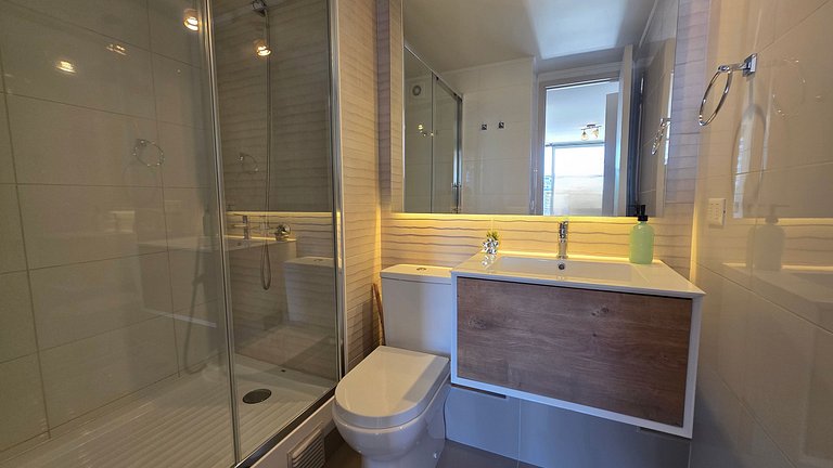 Oceana Suites: Rosas, Santiago Centro.