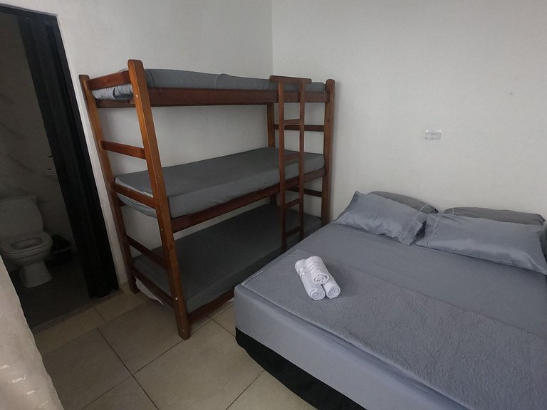 Oceana Suites: Pousada Guarondas, Guaruja.