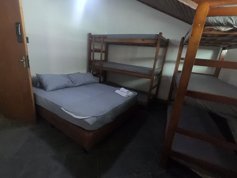 Oceana Suites: Pousada Guarondas, Guaruja.