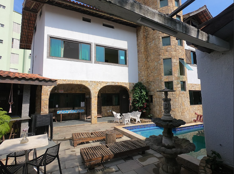 Oceana Suites: Pousada Guarondas, Guaruja.