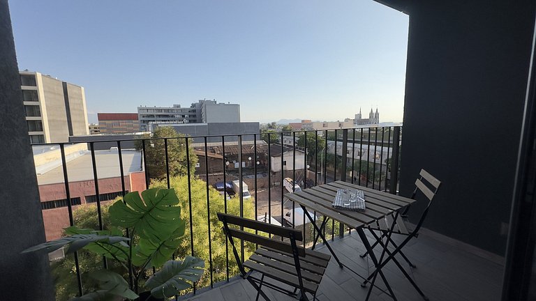 Incrível apartamento com excelente conectividade, Santiago C