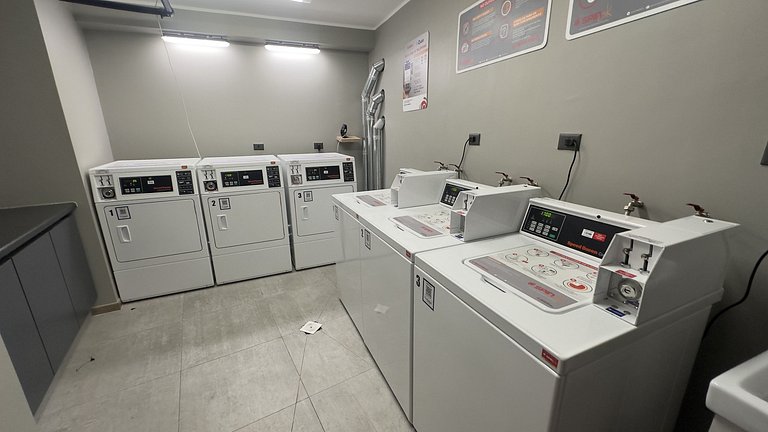 Increíble departamento con excelente conectividad.