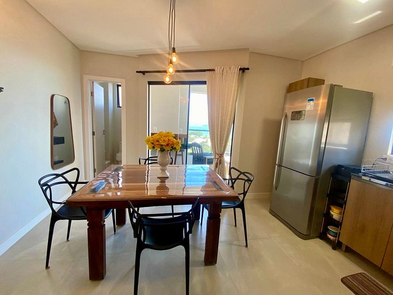 Apartment with a sea view, Porto Belo.