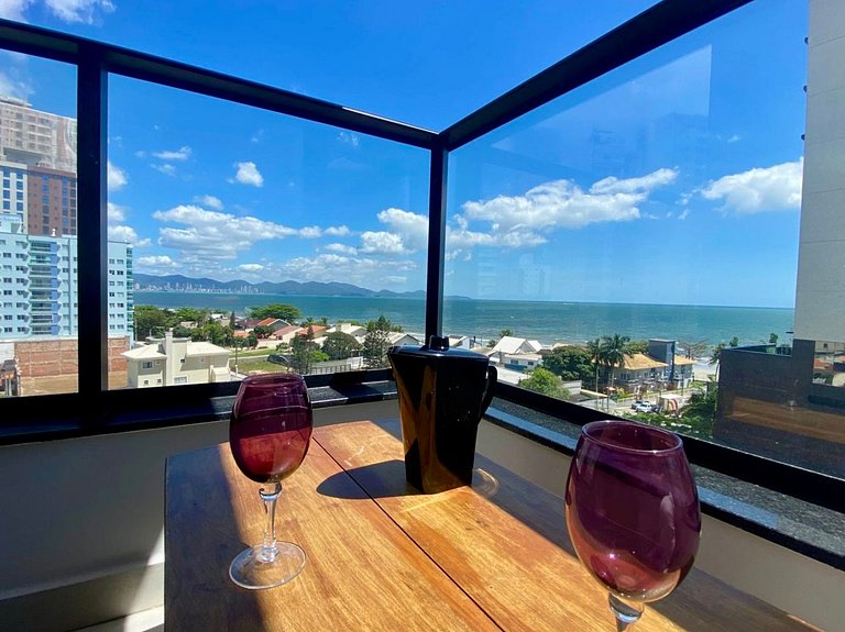 Apartamento com vista para o mar, Porto Belo.