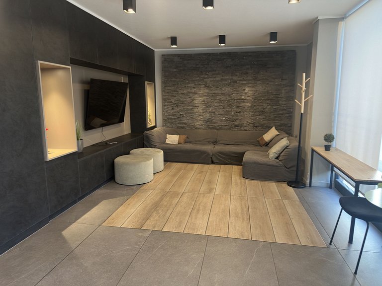 Incredible apartment minutes from Estadio Nacional.