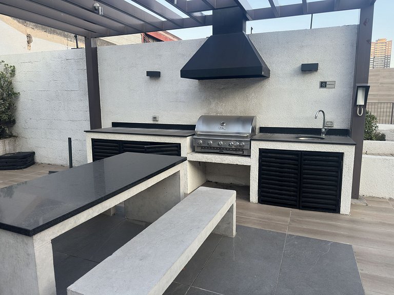 Excellent studio apartment at Ñuble Metro.