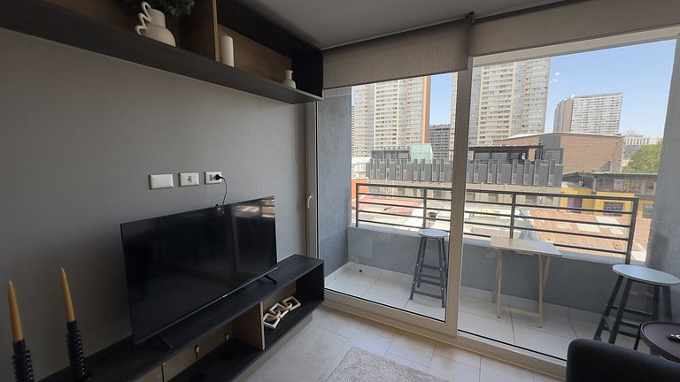 Wonderful apartment steps from the metro, Ñuñoa.