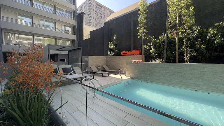 Wonderful apartment steps from the metro, Ñuñoa.