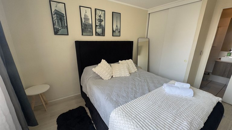 Apartamento a passos do metrô em Estación Central.