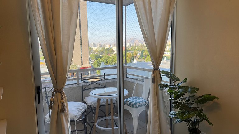 Apartamento a passos do metrô em Estación Central.