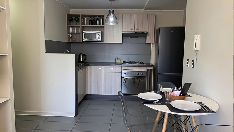 Apartamento a passos do metrô em Estación Central.